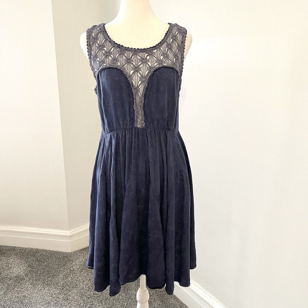 Free People Fiesta Dress Womens Medium Embossed Crochet Sleeveless Blue
